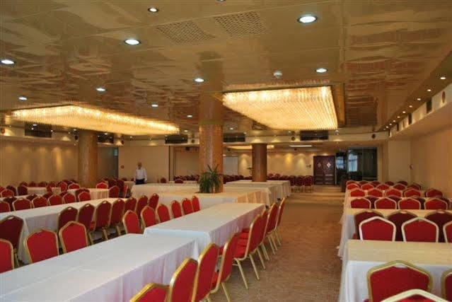 Hotel Bosna Banja Luka Restaurant photo